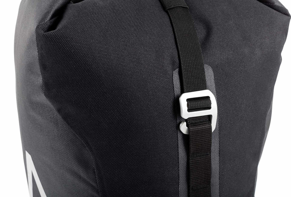 ACID TRAVLR Gepäckträgertaschen 20/2 Stück  black