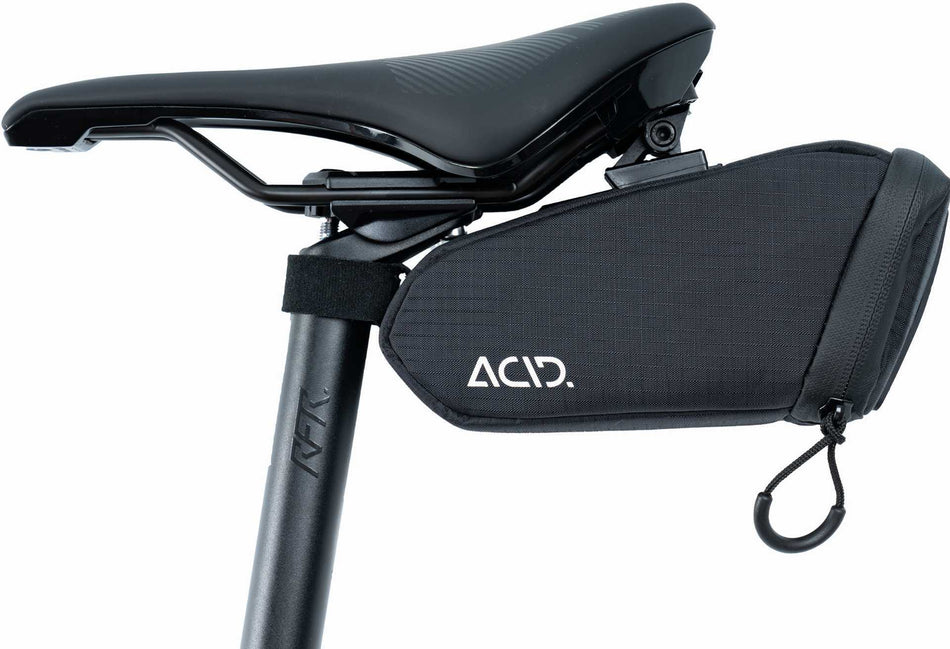 Acid Satteltasche CLICK 0,8 L black M