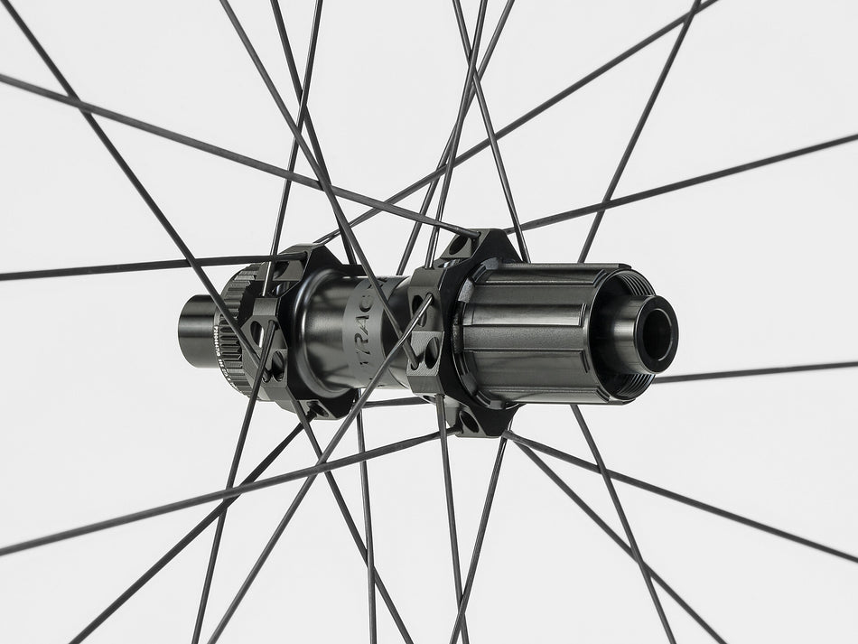 Bontrager Aeolus Pro 37 TLR Disc 28" Hinterrad schwarz