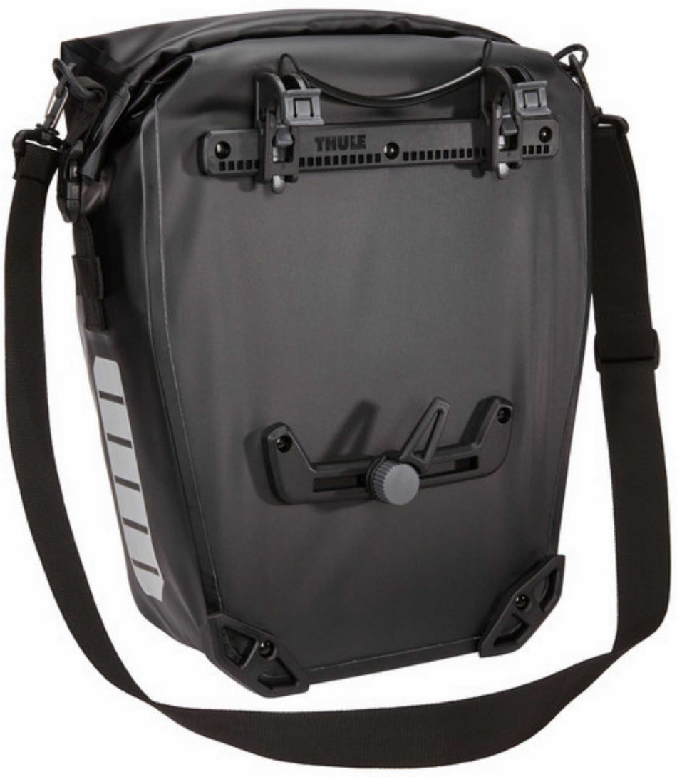 Thule Shield Pannier 17L Gepäckträgertasche Black