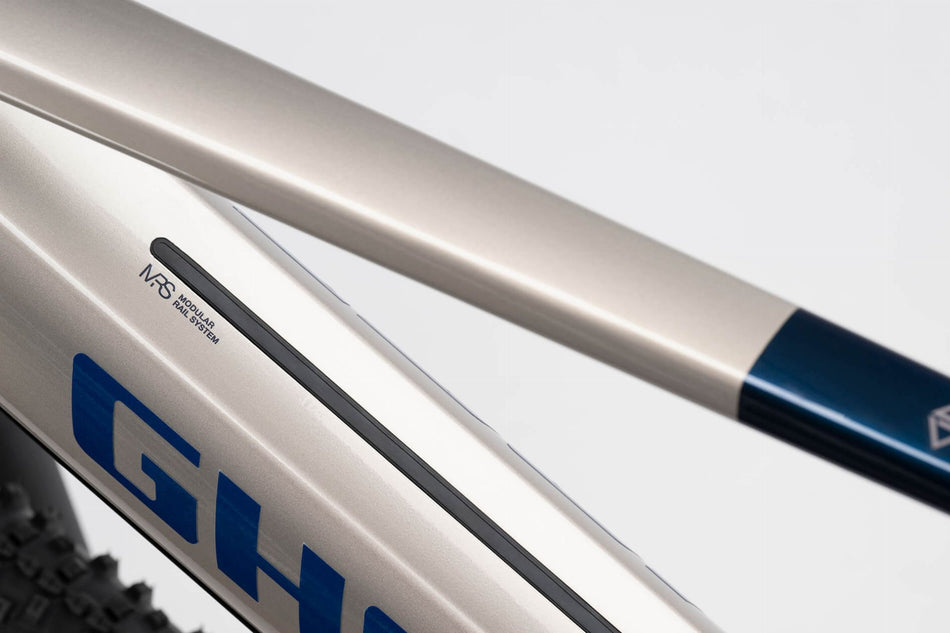 Ghost E-Teru Universal 625 Wh E-Bike Hardtail Diamant pearl warm grey/pearl dark blue - glossy
