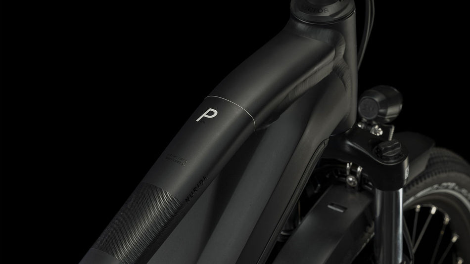Cube Nuride Hybrid Pro 750 Wh Allroad E-Bike Trapeze 28" black´n´metal