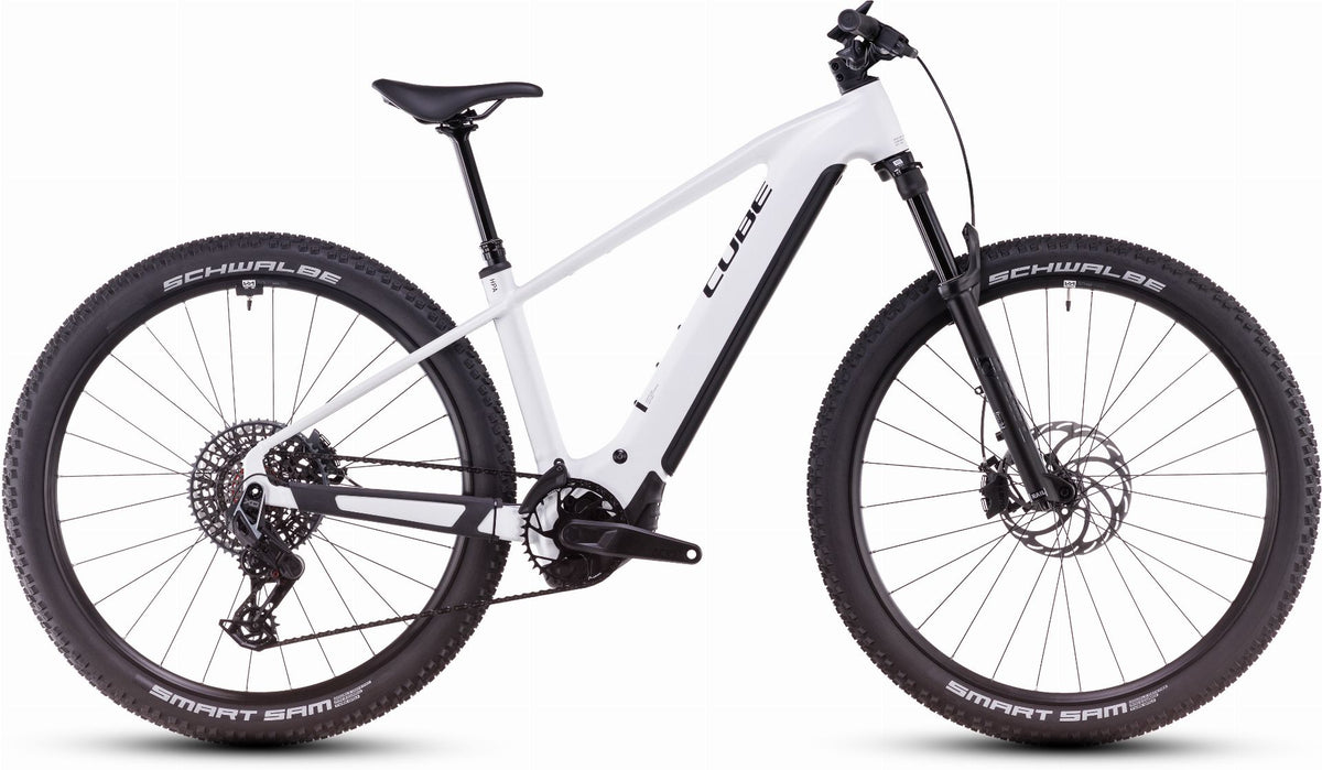 cube e bike hardtail herren Cube Reaction Hybrid SLT 800 Wh E-Bike Hardtail Diamant metallicwhite´ – Biketech24