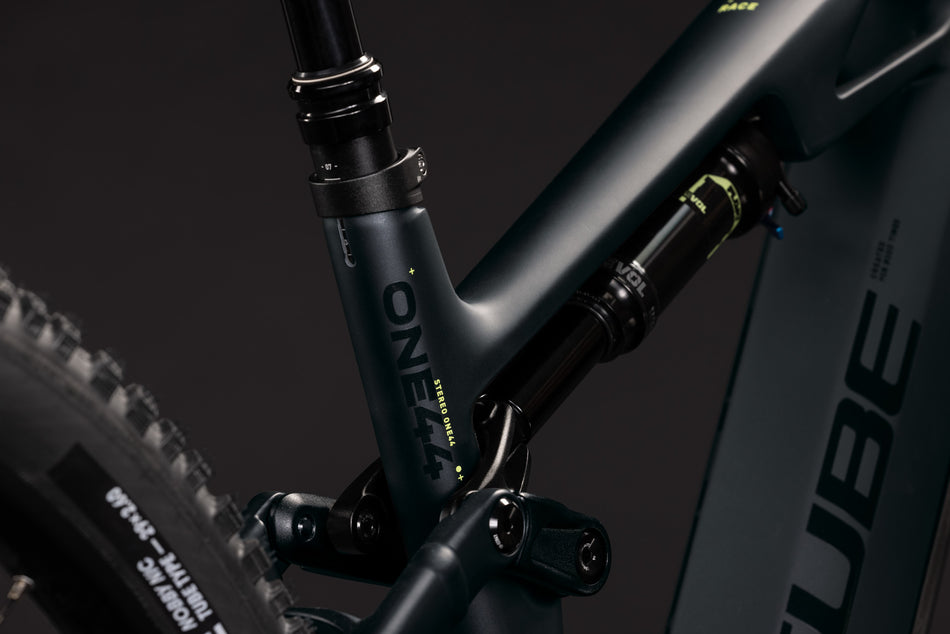 Cube Stereo Hybrid ONE44 HPC Race 800 Wh E-Bike Fully coal´n´green